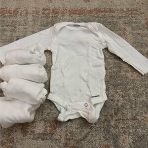 Gerber Classic White Long Sleeve Bodysuit Set